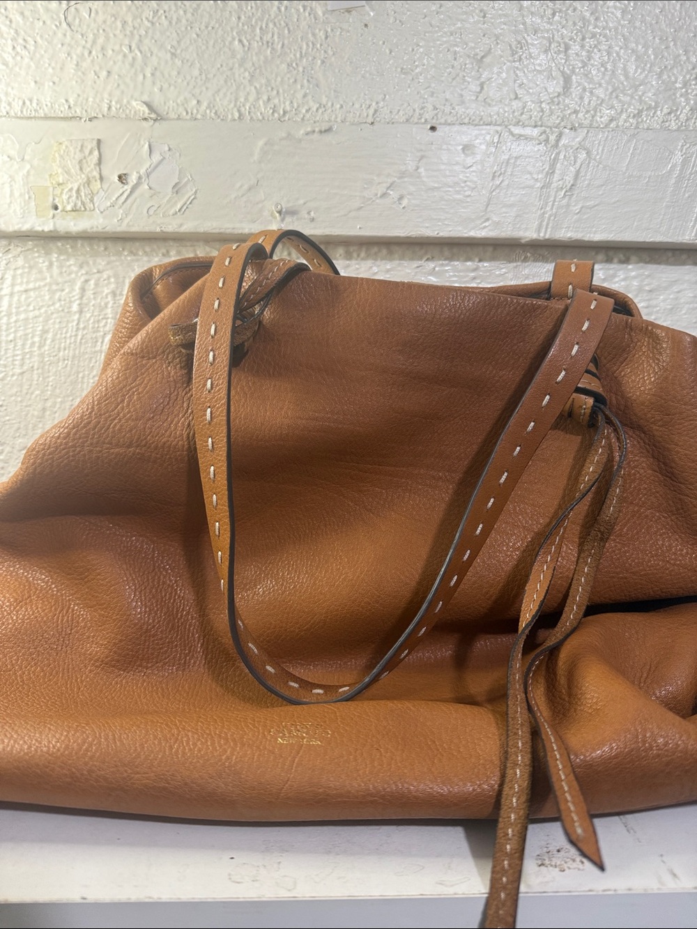 Tan Leather Shoulder Tote Bag - Classic Everyday Carry - Picture 3 of 6